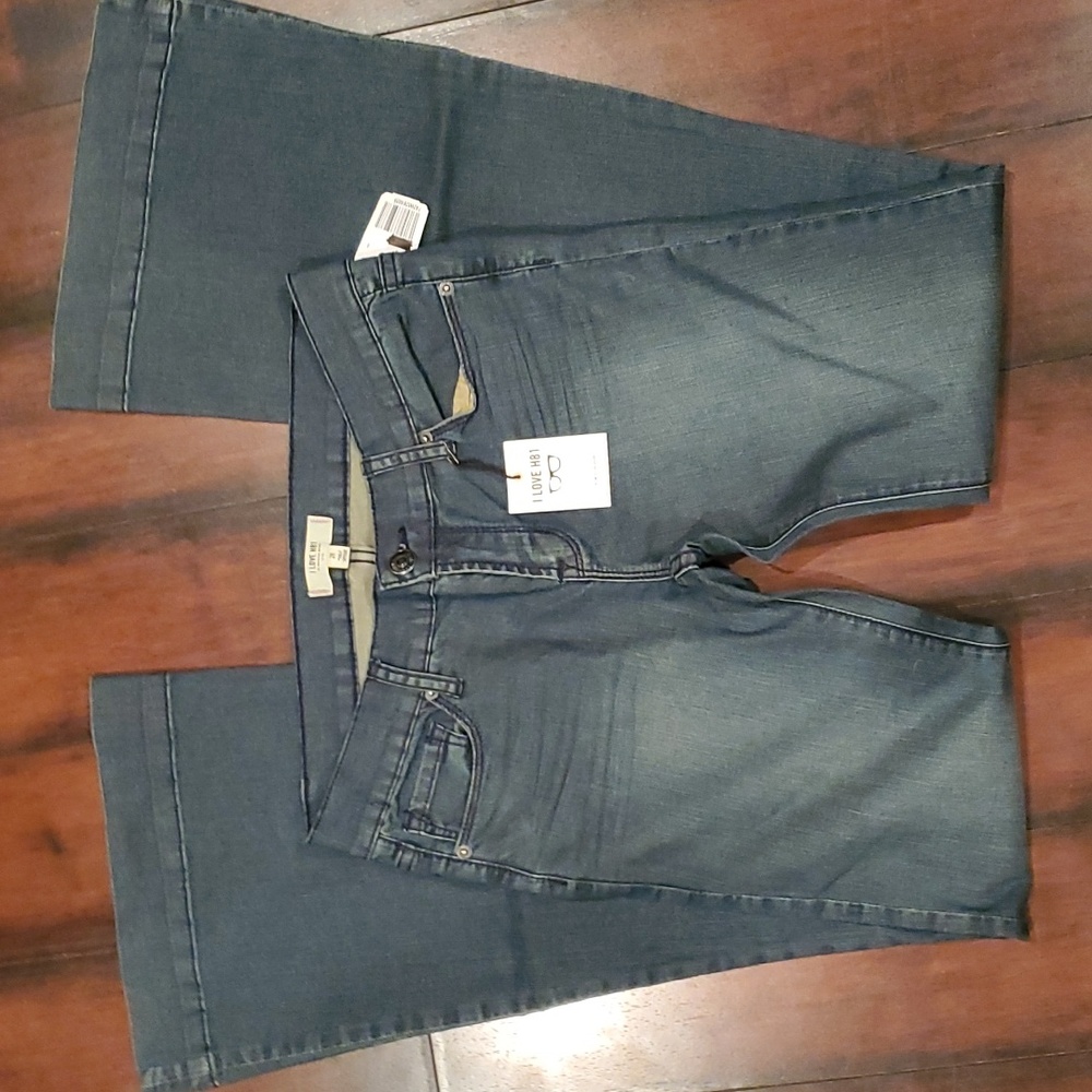 Women's NWT 'I Love H81' Jeans sz 28